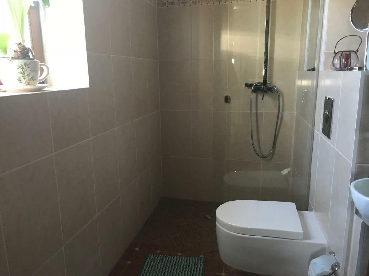 Ferienhaus Im Fischersteig Wustrow  Bagian luar foto